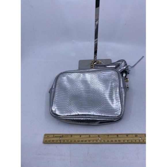 Victoria S Secret Gold Chain Silver Faux Leather C - Picture 3 of 7